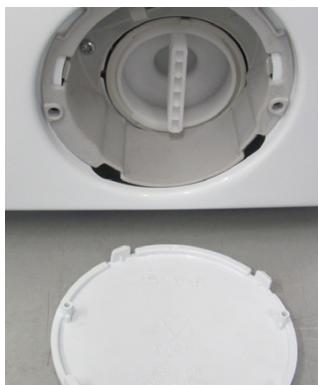 AMICA WA14642W - WA14655W - WA14656W - WA14657W - WA14662W - WTA14305W - Cleaning the pump filter - 2