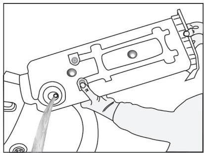 GRUNDIG GTA 38261 G - Draining the water tank - 4