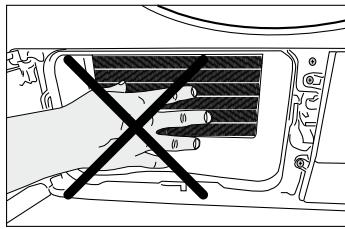 GRUNDIG GTA 38261 G - Cleaning the evaporator - 1