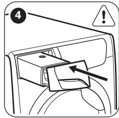ZANUSSI ZDP7203PZ - DRAINING THE WATER CONTAINER - 4