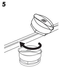 IKEA RENGORA 703.858.34 - Filling the salt container - 4