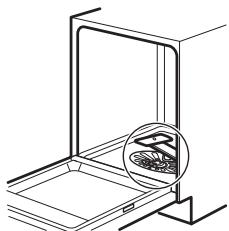 IKEA RENGORA 703.858.34 - Cleaning the filters - 1