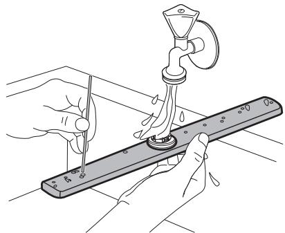 IKEA HYGIENISK - Cleaning the upper spray arm - 2