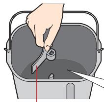 PANASONIC SD-BH104 - Sortez le moule à pain et installez le bras pétrisseur. - 2