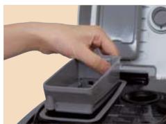 PANASONIC SD-BH104 - Raisin nut dispenser - 2