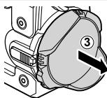 OLYMPUS TG-TRACKER - Retrait du cache-objectif - 3