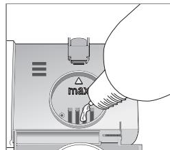 GORENJE GI55110S - Ajoutez du produit de renchage comme suit - 2