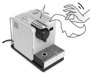 DELONGHI EMKP42.B PRESSION - PROGRAMOVÁNÍ OBJEMU CAPPUCCINA-LATTE MACCHIATA-TEPLÉ MLÉČNÉ PĚNY/CAPPUCCINO-LATTE MACCHIATO-MELEG TEJHAB MENNYISÉGÉNEK PROGRAMOZÁSA - 4