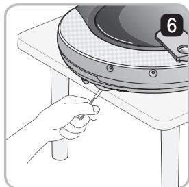 LG VR8600RB - Manipulation des brosses laterales - 7