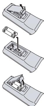 MARANTZ DV4003 - Installation des piles dans la télécommande - 1