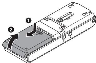 OLYMPUS WS-852 - Insertion de la pile - 1