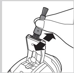 PHILIPS QG3337/15 - Pulizia del rifinitore con la spazzolina per la pulizia (solo PT919/PT866/PT860/PT845/PT739/PT737/PT731) - 2