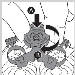 PHILIPS QG3337/15 - Ajopään puhdistaminen harjalla - 8