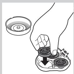 PHILIPS HC9450/15 - Die Schereinheit mit der Reinigungsbürste reinigen - 5