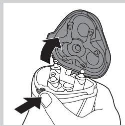 PHILIPS HC9450/15 - Nettoyage de la tête de rasoir à l'eau courante - 1