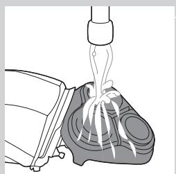 PHILIPS HC9450/15 - Kaθαρισμός της μονάδας ἀυσματος με ενρό βρύσς - 3