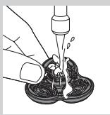 PHILIPS HC7460/15 - Den Rasierer unter fliebendem Wasser reinigen - 3