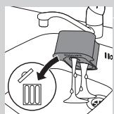 PHILIPS HC7460/15 - Remplacement de la cartouche du système SmartClean - 2