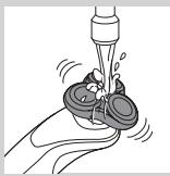 PHILIPS HC7460/15 - Nettoyage du rasoir à l'eau - 1
