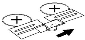 TEXAS INSTRUMENTS TI-83 PLUS.FR & TI-83 PLUS.FR 2013,MV - Remplacement des piles (suite) - 2