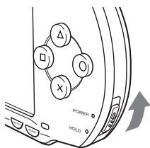 SONY PS4 SLIM - Lorsque le système est sous tension, faites glisser l'interrupteur POWER/HOLD (alimentation/bloquer) vers le haut. - 1