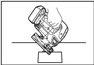 MAKITA JVO600J - B) Corte por hundimiento: - 1