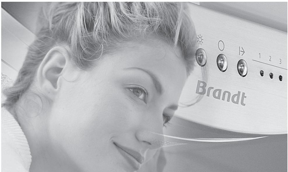 BRANDT SE2616B - Four à micro-ondes - 1