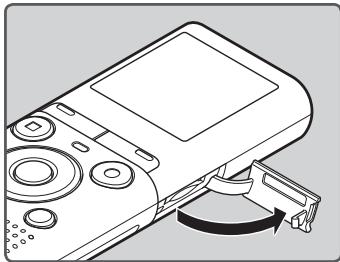 OLYMPUS DM-7 - Insertion d'une carte microSD - 1