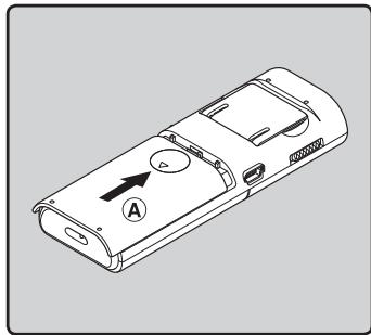 OLYMPUS DM-7 - Insertion des piles - 3