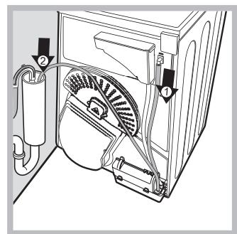 HOTPOINT-ARISTON TCS83BP - Afvoer van het water - 1