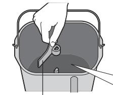 PANASONIC 2522 - Rimuovere il cestello del pane e posizionare la lama impastatrice - 2