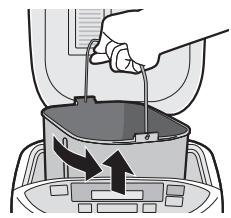 PANASONIC 2522 - Extraiga el recipiente del pan y colocque la pala de amasar - 1