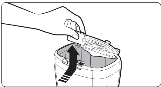 SAMSUNG SR8875 NAVIBOT - Insetimento delle batterie - 1