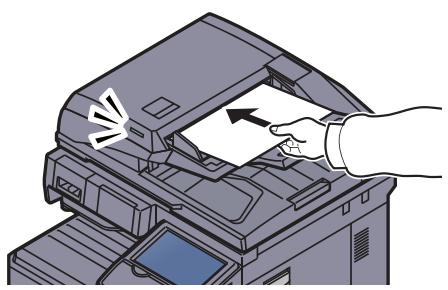 KYOCERA TASKALFA 2551CI - Mettre en place les originaux. - 1