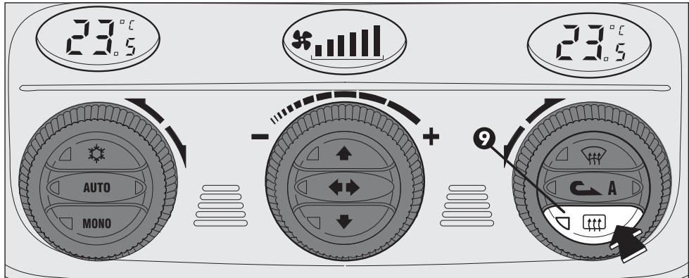 ALFA ROMEO 147 - POUSSOIR DE   DÉSEMBUAGE/DéGIVRAGE DE   LA LUNETTE CHAUFFANTE ET   DES RÉTROVISEURS   EXTÉRIEURS (fig. 119) - 1