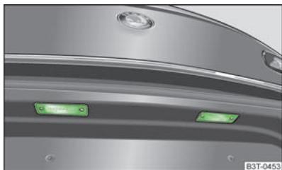 SKODA SUPERB - Eclairage de plaque d'immatriculation - 1