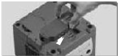 NINTENDO GAMECUBE MODEM ADAPTER - Pour installer ou retirer un adaptateur modem - 1