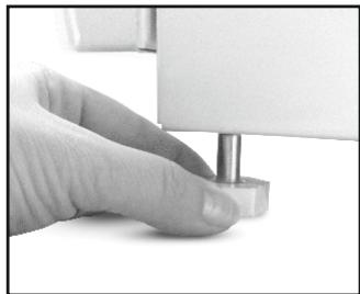 CANDY CCG6503PW - Pés ajustáveis erodas - 3