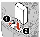 NIKON P950 - Inserting the battery and memory card - 3