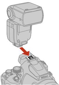 NIKON P950 - Attaching the Speedlight - 1