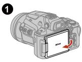 NIKON P950 - Opening the monitor - 1