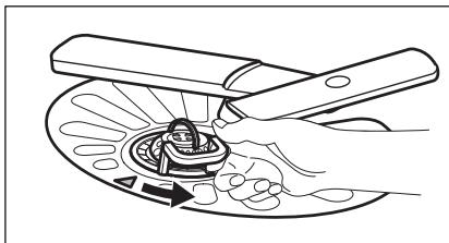 AEG-ELECTROLUX FSE62700P - Unloading the baskets - 3