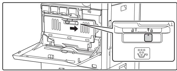 SHARP MX 2314 - Remettre en place le récupérateur de toner dans la machine. - 1