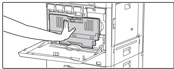 SHARP MX 2314 - Montez le bac de réception toner. - 1