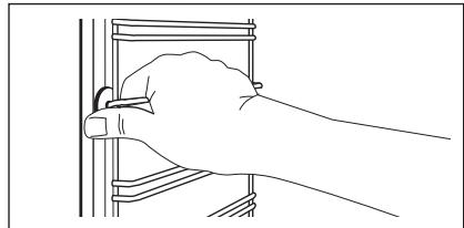 ZANUSSI ZOP37912XU - ENTFERNEN DER EINHÄNGEGITTER - 2