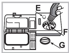WHIRLPOOL WFC3C22PX - Measuring out the rinse aid - 1