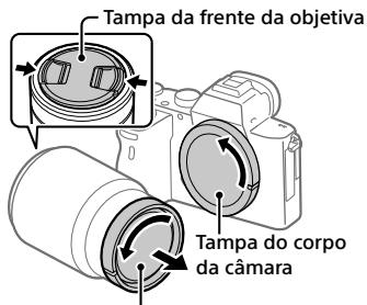 SONY ALPHA 6400 - Retire a tampa do corpo da camara e a tampa deTRS da objetiva da traseira da objetiva. - 1