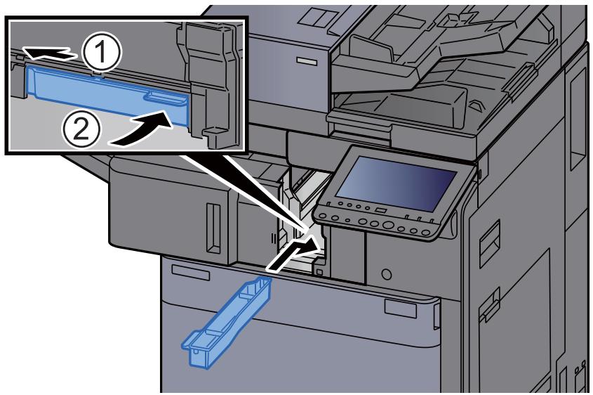 KYOCERA TASKALFA 306CI - Retirer le bac de récupération de perforation. - 3