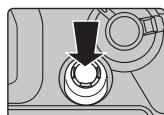 PANASONIC LUMIX DC-GX9K - 3aabahe Ha no3nnaTa Ha AF 3oHaTa c dxkOCTnka - 3