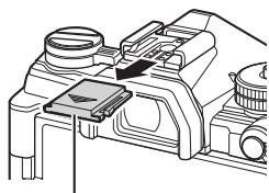 OLYMPUS OM-D E-M1X - Fixer des unités de flash compatibles - 1